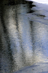 Ice002 Housatonic River ice, Kent, CT  � Dave Hickey