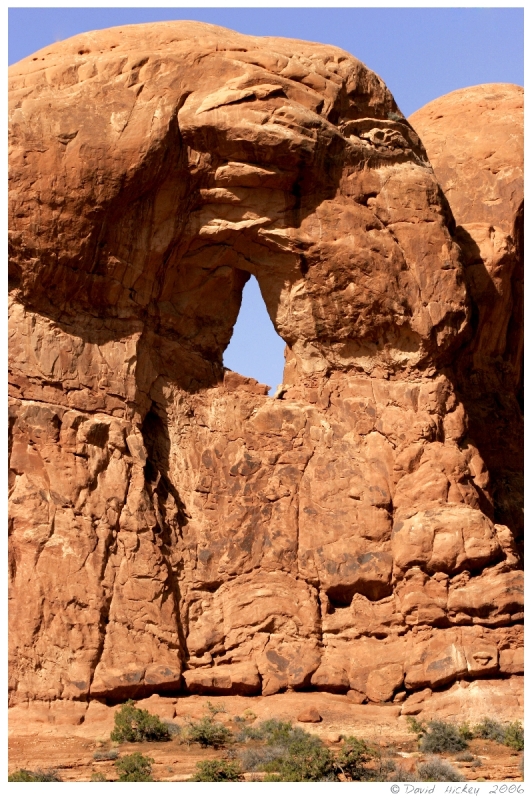 Southwest32 A mini-arch, Arches National Park, Utah