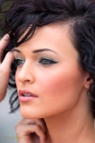  Model: Lauren