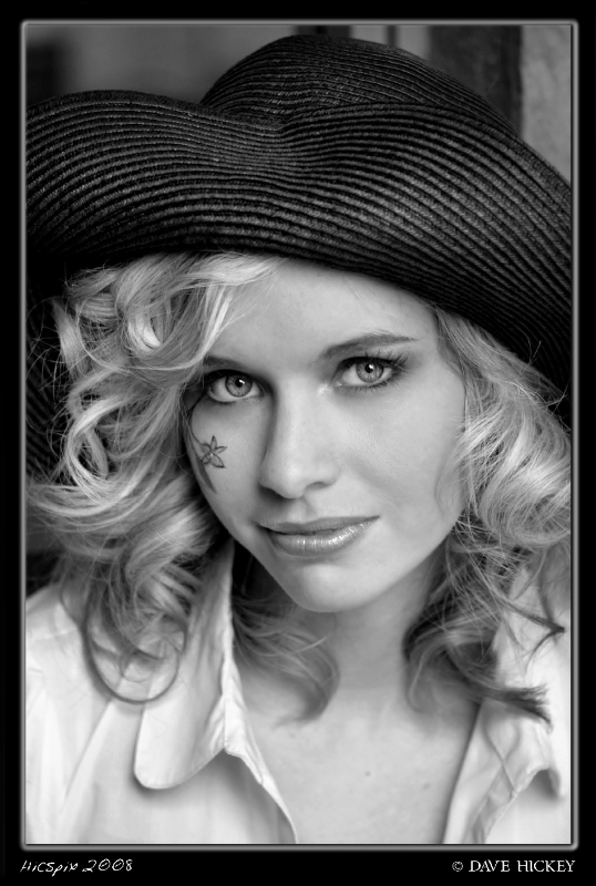 Lauren016 Model: Lauren MUA: Merrill Hair: Ana Benevidez