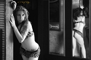 Model: Sharlie